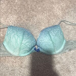 Lace Underwire Bra in Blue and Green 32A